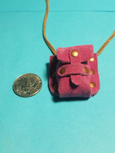 Mini Pouch with stone egg