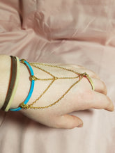 Slave bracelet-leather and chain