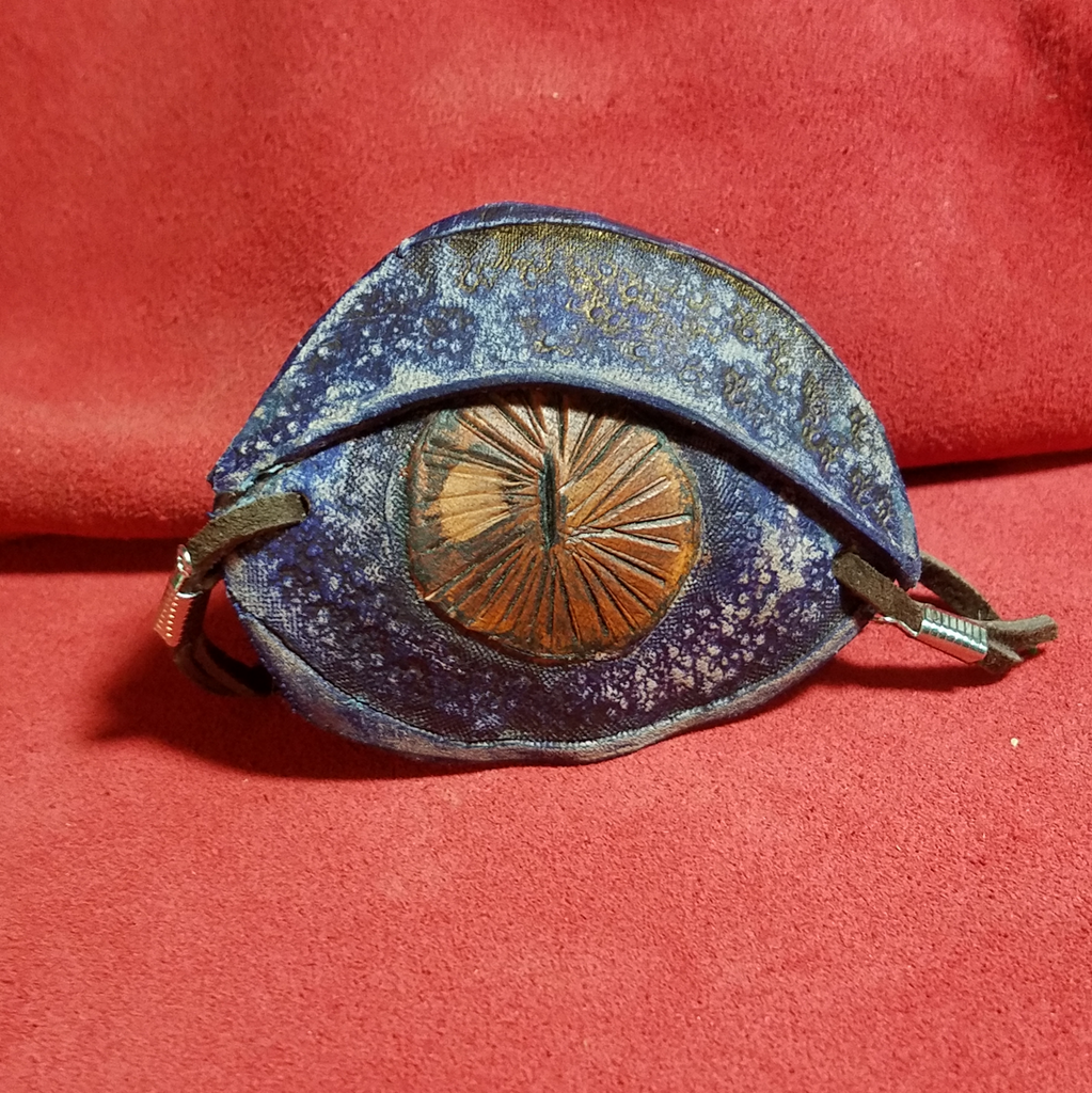 Dragon Scale Leather Eye Patch off White/slightly off White With